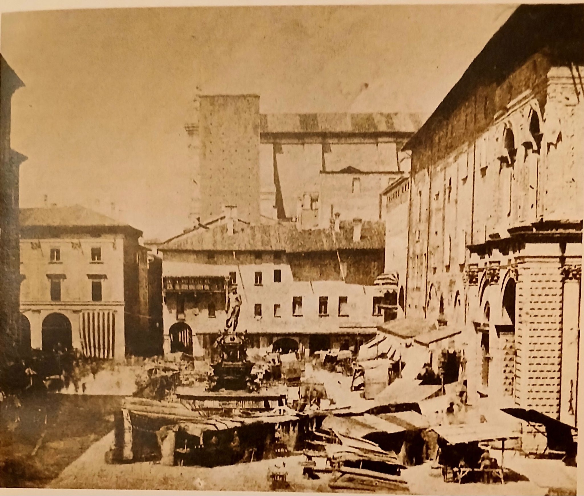 Piazza Nettuno nel 1800